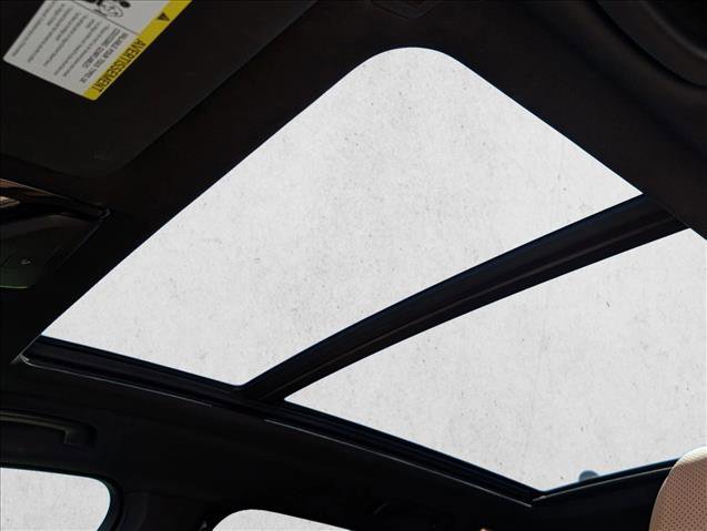 Used 2024 BMW X5 sDrive40i w/ M Sport Package image 17