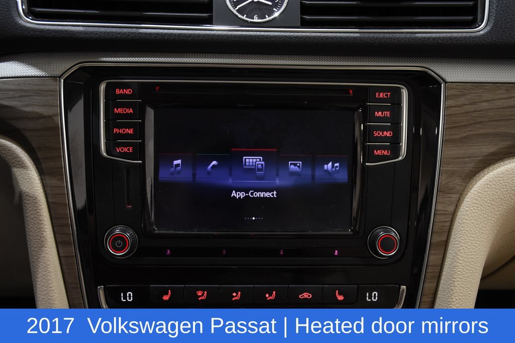 Used 2017 Volkswagen Passat 1.8T SE FWD image 17