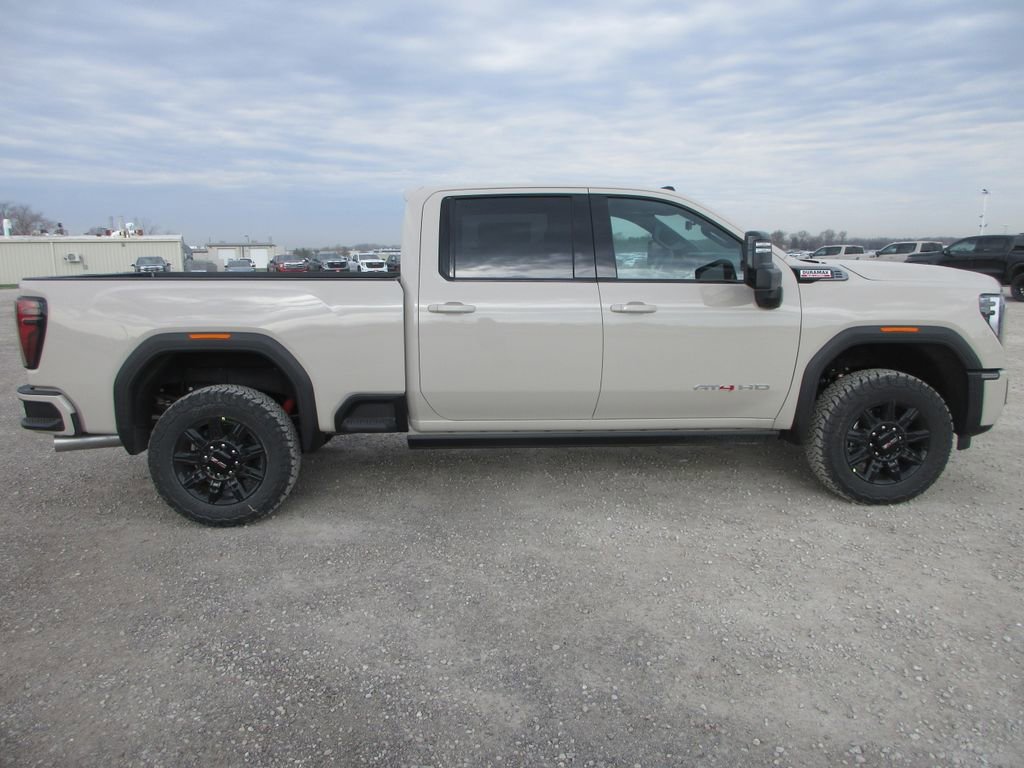 New 2026 GMC Sierra 2500 AT4 w/ AT4 Premium Plus Package image 3