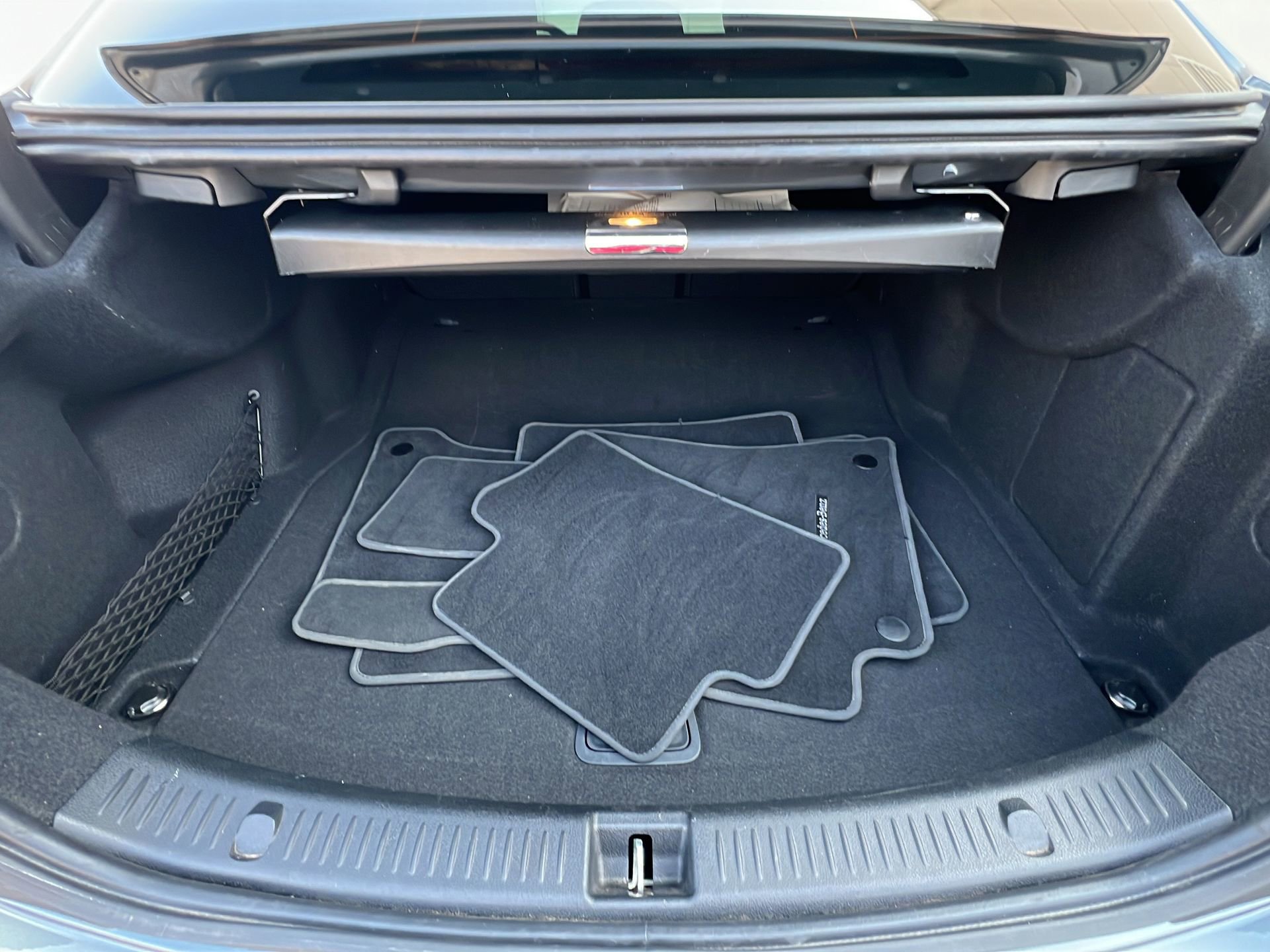 Used 2023 Mercedes-Benz E 350 4MATIC Sedan image 31