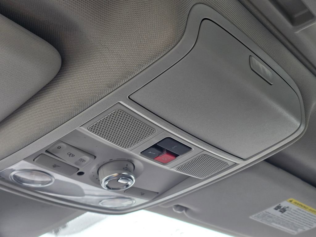 Used 2020 Volkswagen Passat 2.0T SE image 34