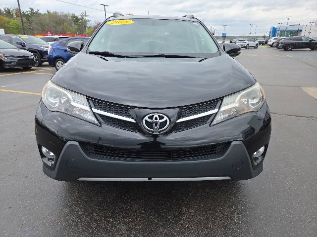 Used 2015 Toyota RAV4 XLE AWD/4WD image 2