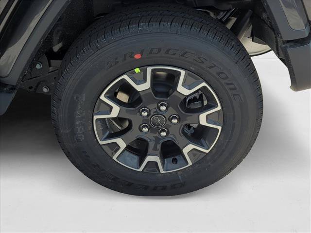New 2025 Jeep Wrangler Unlimited Sahara w/ Safety Group AWD/4WD image 10