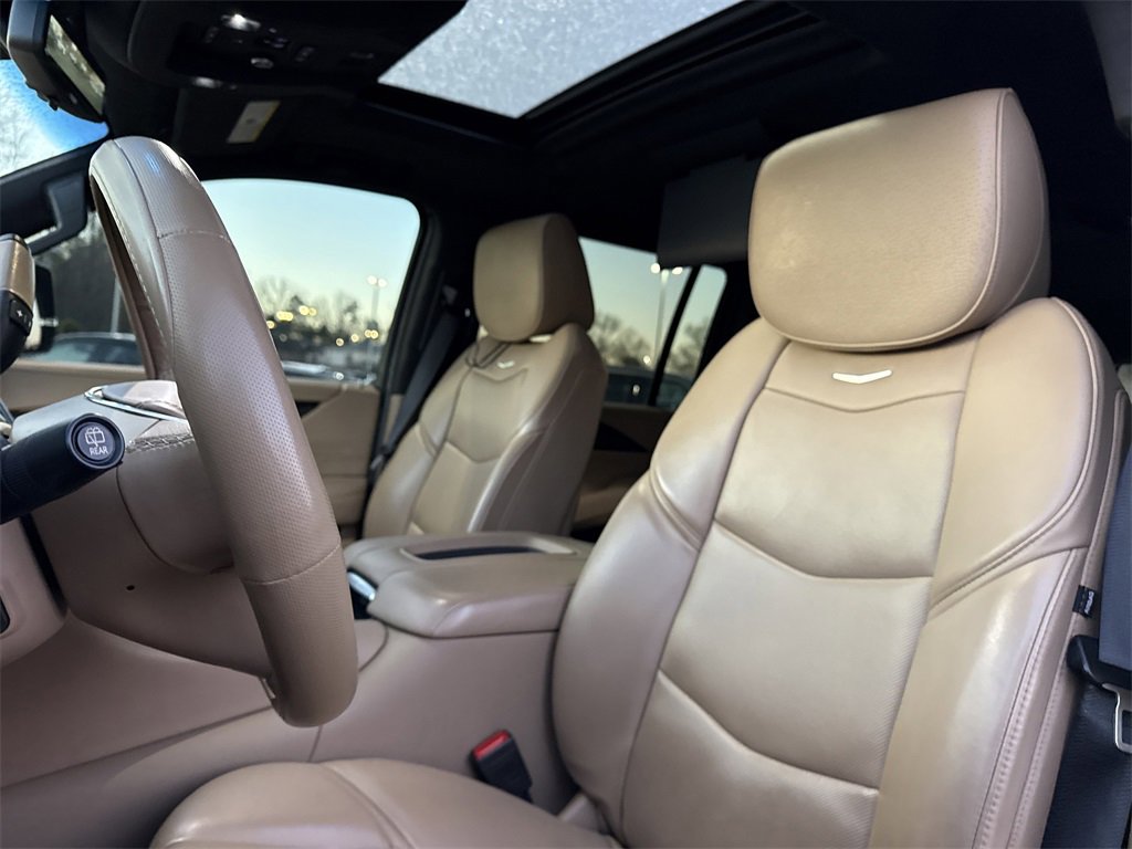 Used 2019 Cadillac Escalade ESV Platinum image 10