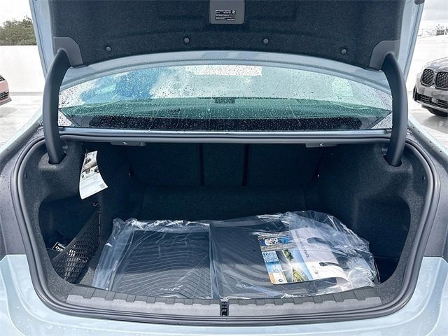 New 2025 BMW 330i Sedan w/ M Sport Package image 25