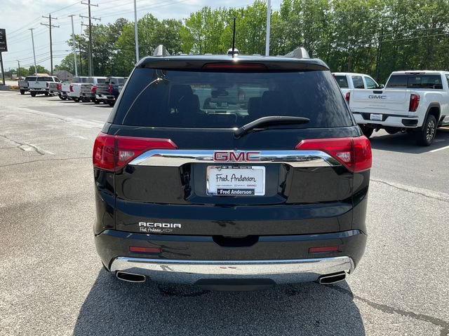 Used 2017 GMC Acadia Denali w/ Technology Package FWD image 26