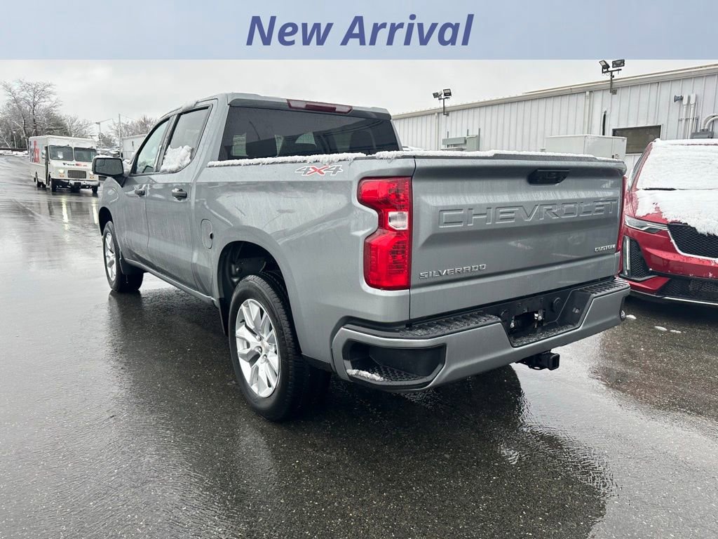 Used 2024 Chevrolet Silverado 1500 Custom image 9