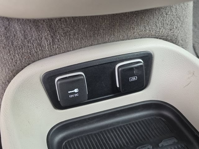 Used 2020 Chrysler Pacifica Touring-L Plus FWD image 33