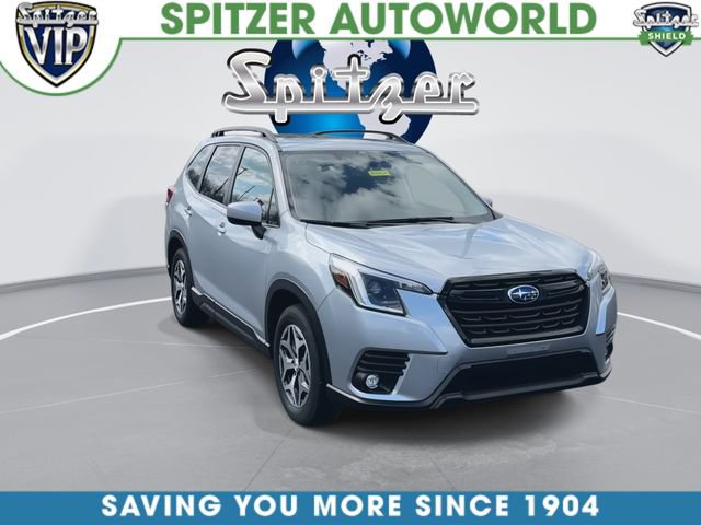 Used 2024 Subaru Forester Premium AWD/4WD image 3