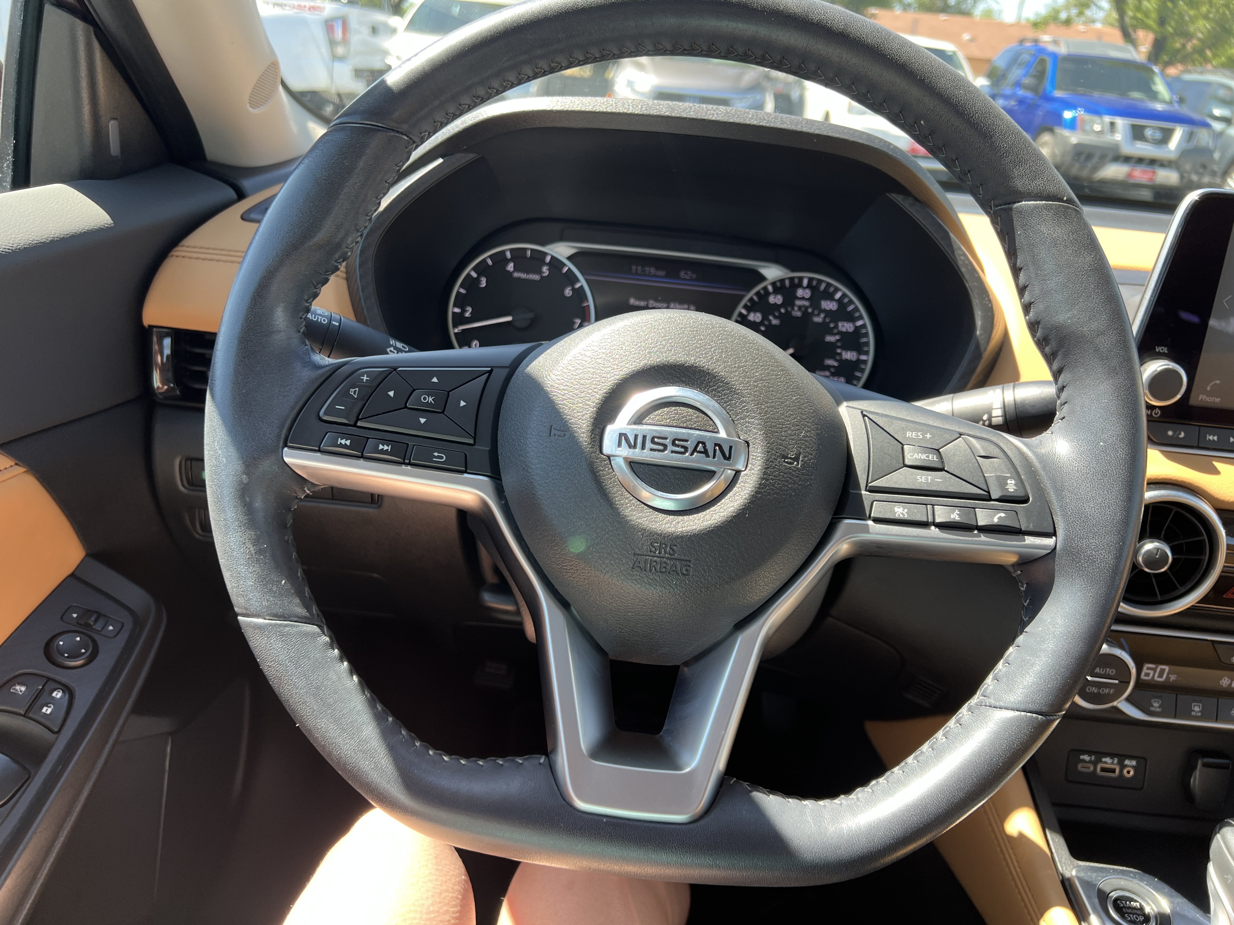 Used 2021 Nissan Sentra SV w/ SV Premium Package FWD image 17