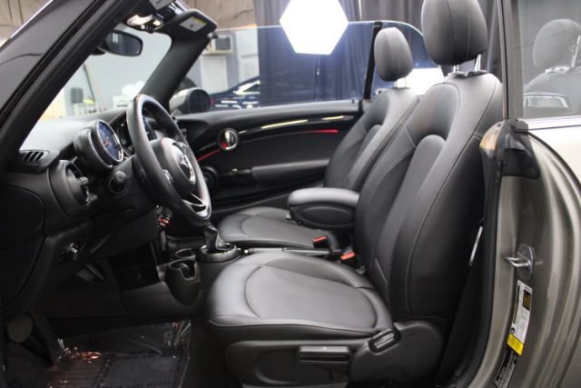 Used 2017 MINI Cooper Convertible FWD image 13