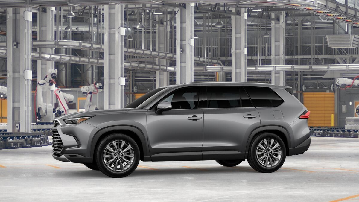 New 2026 Toyota Grand Highlander AWD image 3