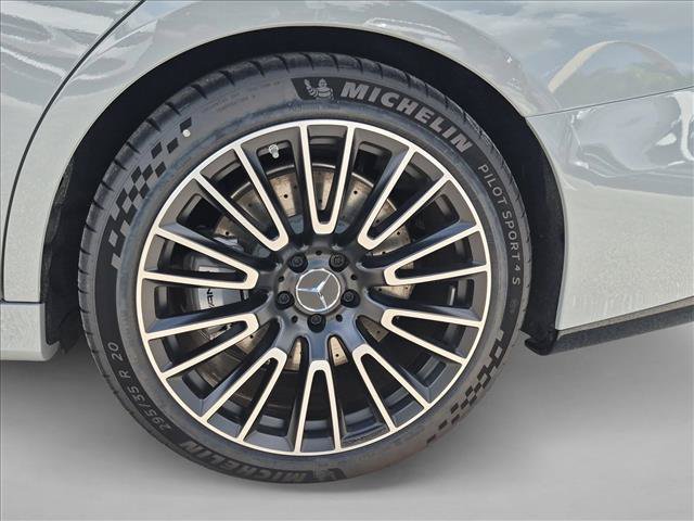 New 2026 Mercedes-Benz E 53 AMG e 4MATIC Sedan image 9