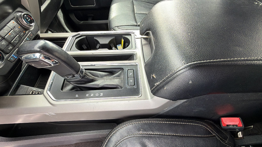 Used 2019 Ford F150 Lariat w/ Equipment Group 502A Luxury AWD/4WD image 13