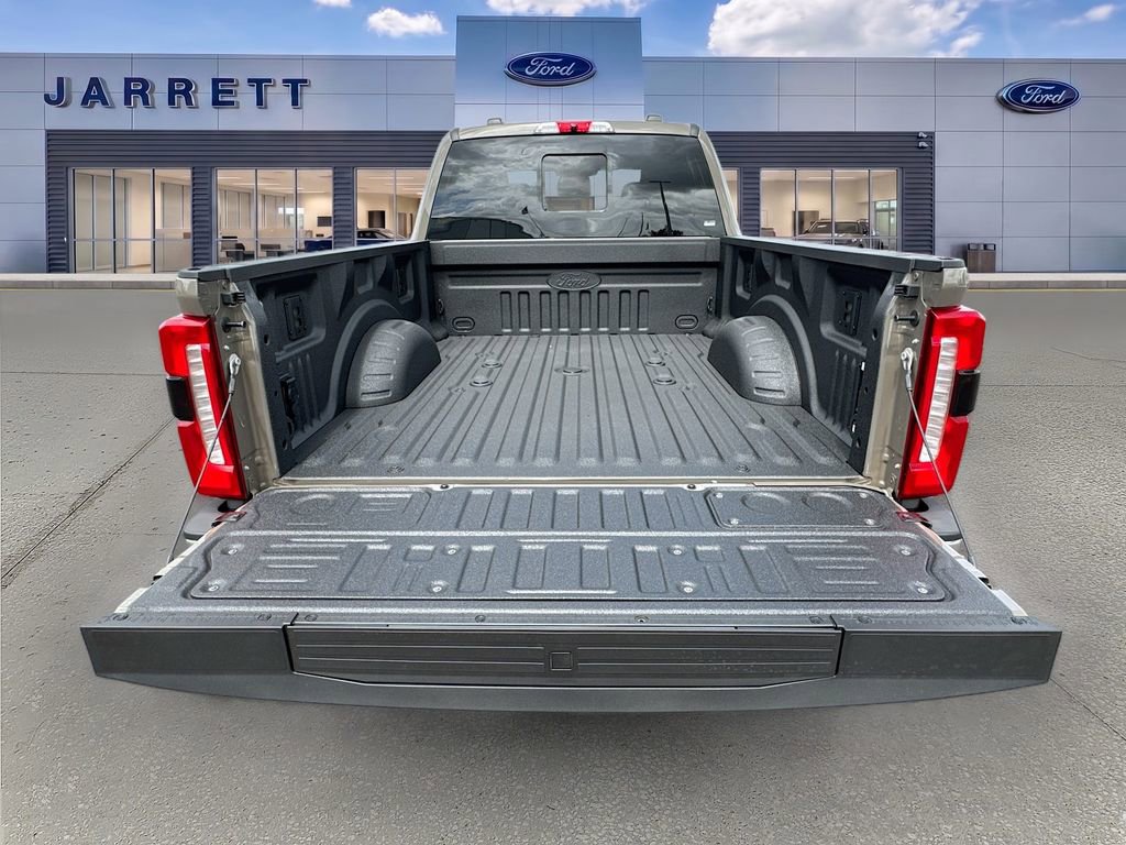 New 2026 Ford F250 King Ranch w/ Chrome Package AWD/4WD image 31