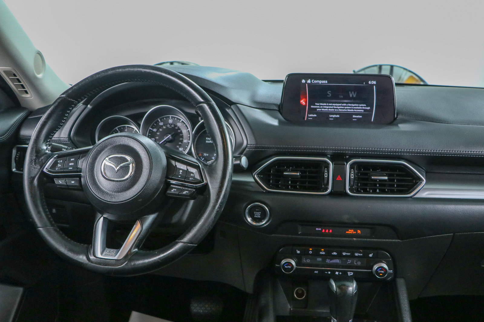 Used 2020 MAZDA CX-5 Touring FWD image 17