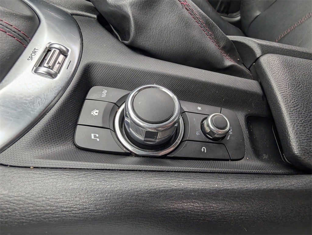 Used 2016 MAZDA MX-5 Miata Grand Touring image 22