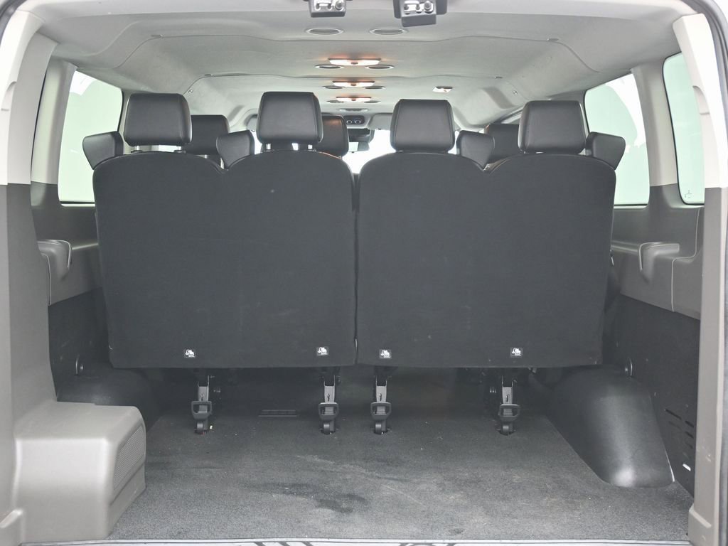 Used 2020 Ford Transit 350 XL image 15