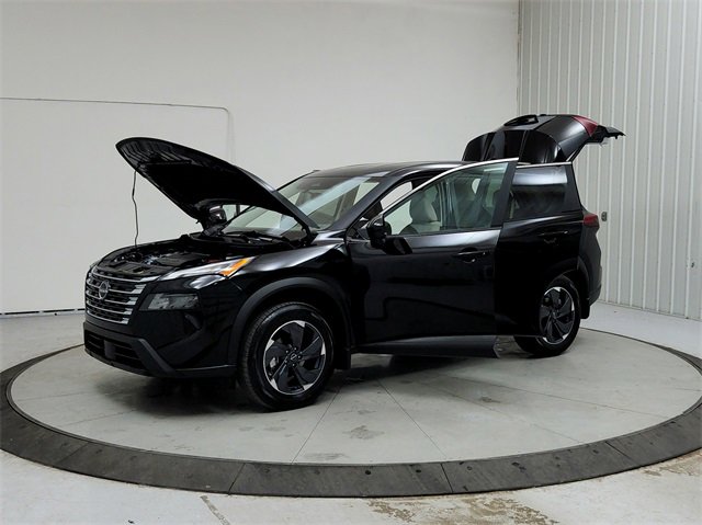 New 2025 Nissan Rogue SV image 11