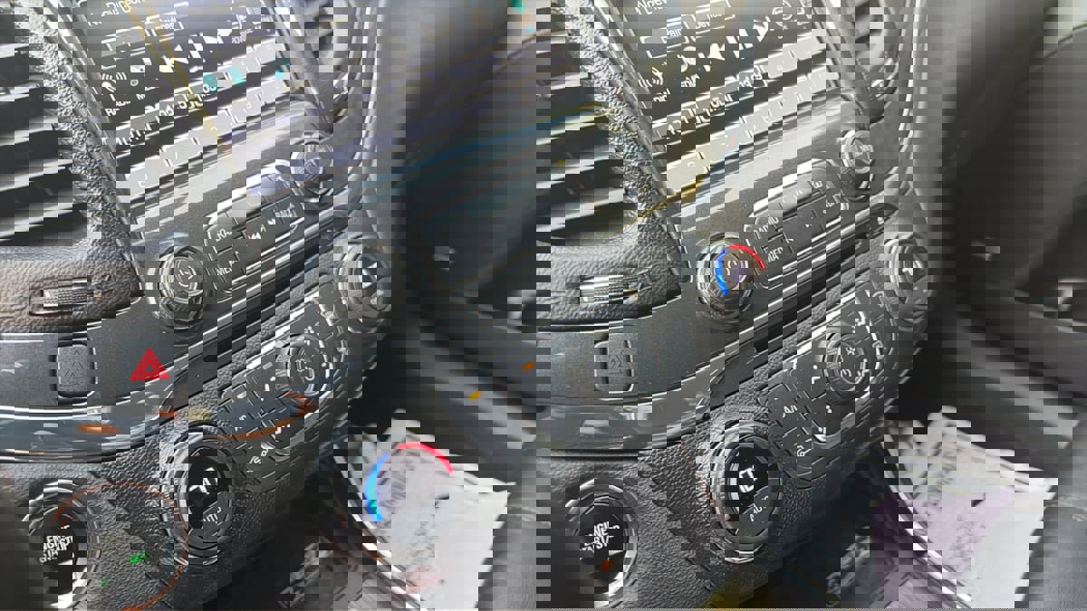 Used 2020 Chevrolet Impala Premier w/ Premier Confidence Package image 15