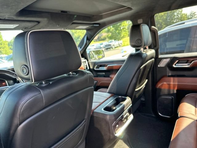 Used 2024 GMC Sierra 1500 Denali Ultimate AWD/4WD image 11