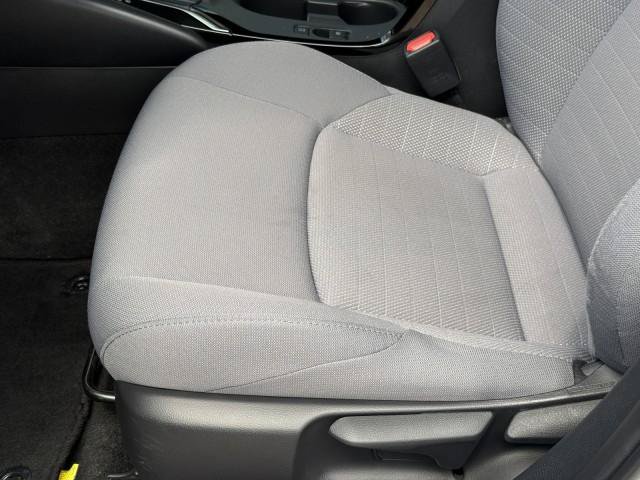 Used 2024 Toyota Corolla SE FWD image 17