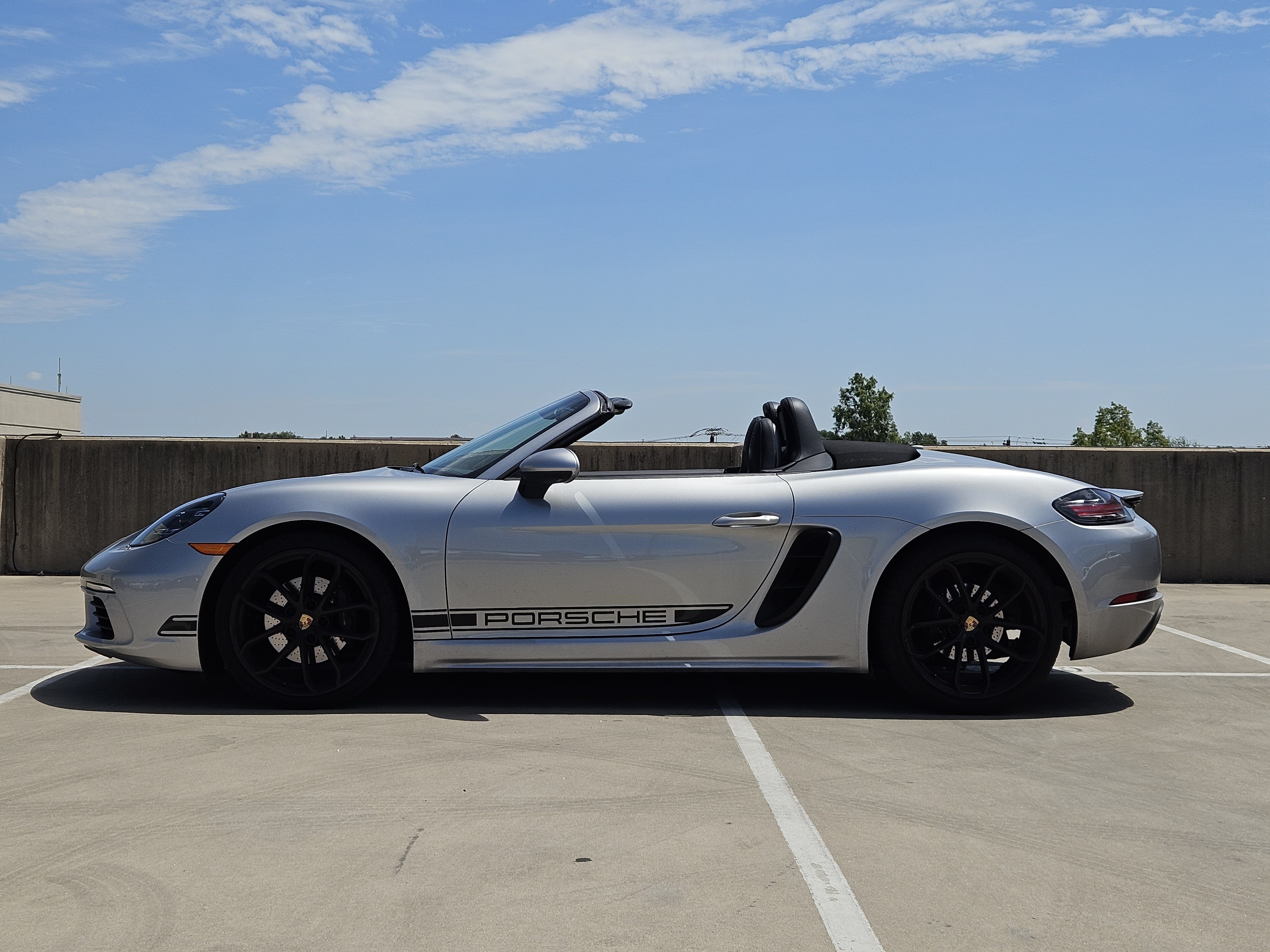 Certified 2024 Porsche 718 Boxster RWD image 2