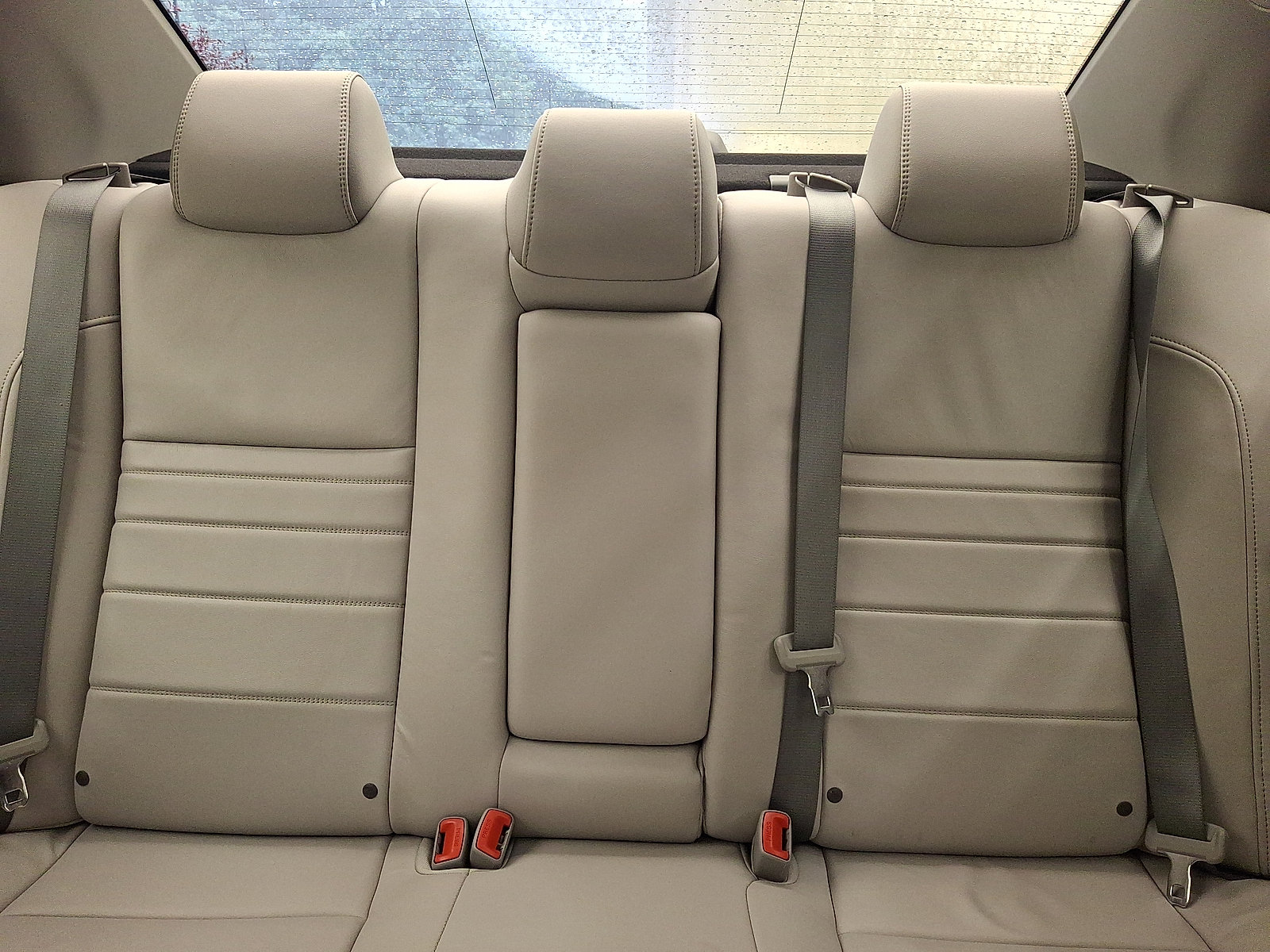 Certified 2017 Toyota Camry XLE w/ Moonroof Package FWD image 16