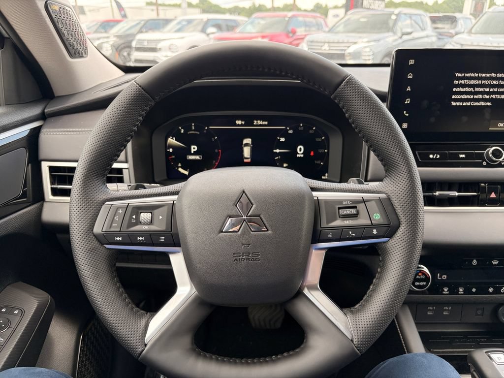 New 2026 Mitsubishi Outlander SE AWD/4WD image 15