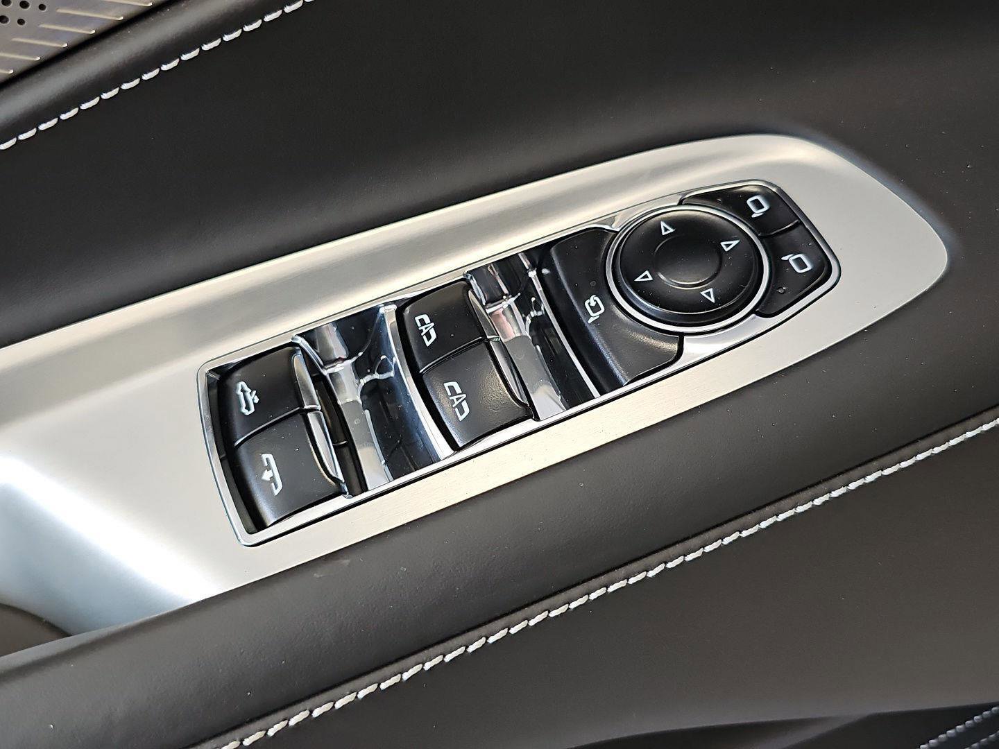 Used 2023 Chevrolet Corvette Stingray Premium Conv image 24