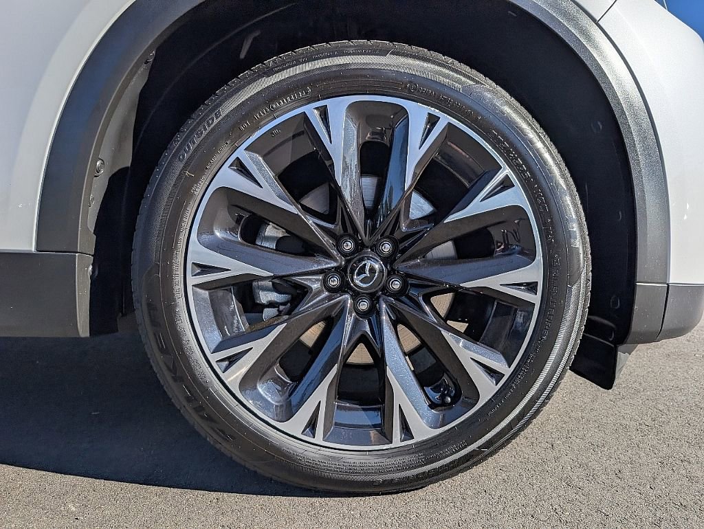 Certified 2024 MAZDA CX-90 Plug-In Hybrid w/ Premium Pkg image 16