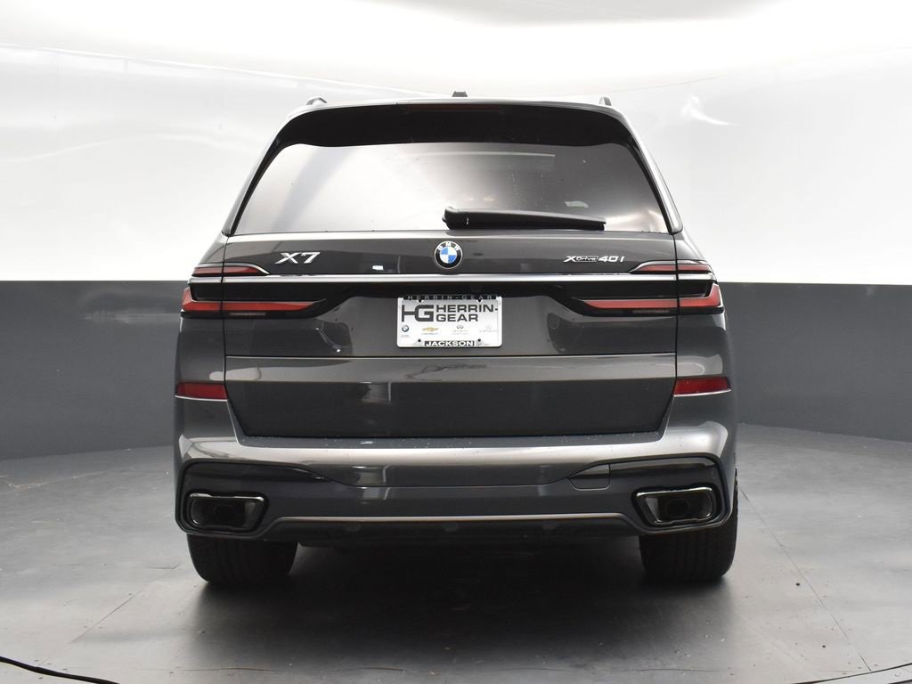 New 2026 BMW X7 xDrive40i w/ Executive Package image 6