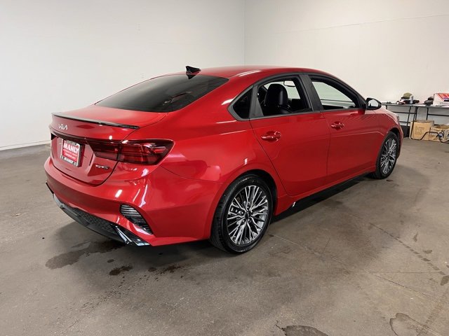 Used 2024 Kia Forte GT-Line image 3