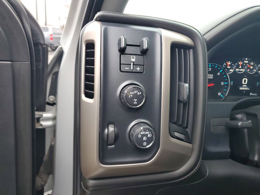 Used 2018 GMC Sierra 1500 Denali w/ Denali Ultimate Package image 18