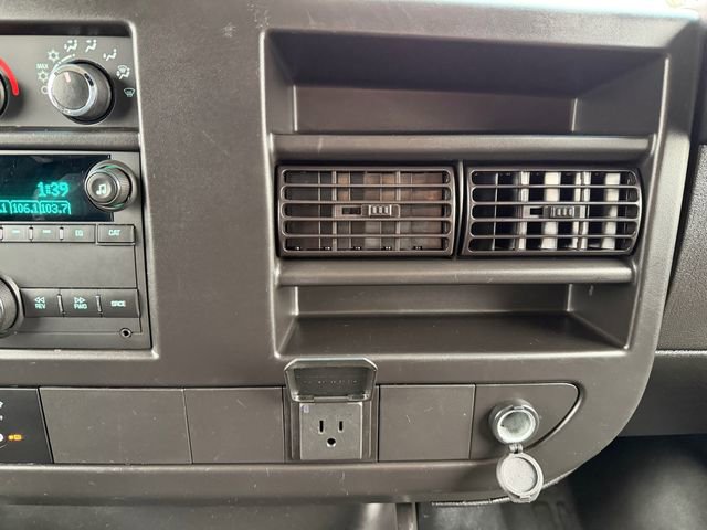 Used 2024 Chevrolet Express 2500 w/ Driver Convenience Package image 20