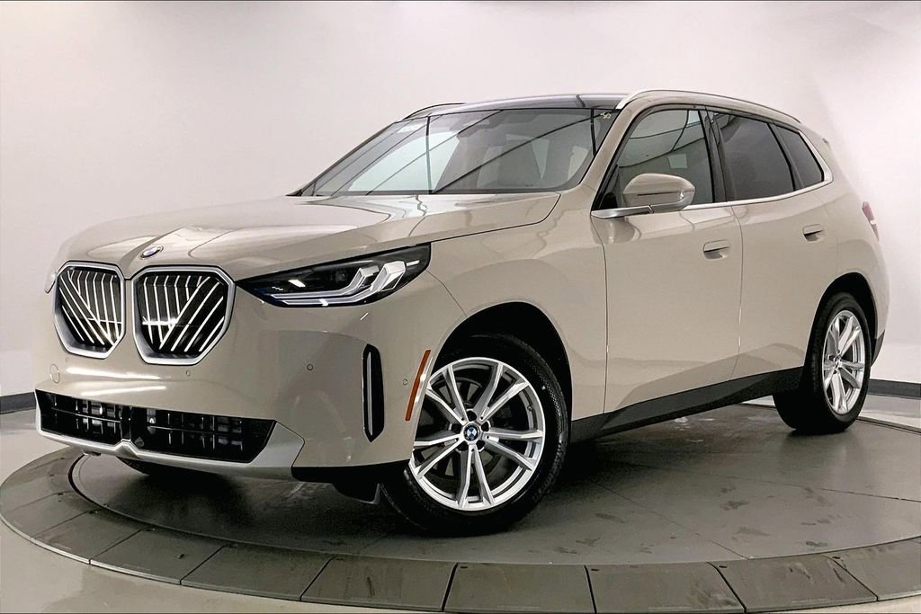 Certified 2025 BMW X3 xDrive30i w/ Convenience Package image 11