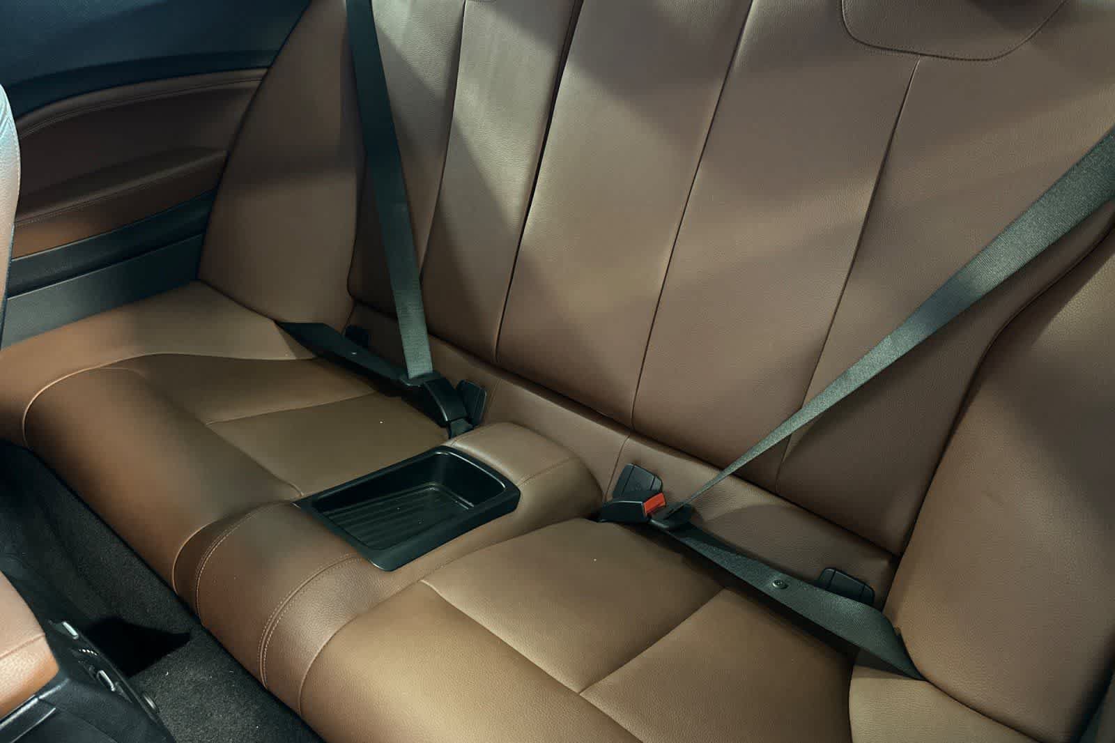 Used 2015 BMW M235i Coupe w/ Premium Package RWD image 5