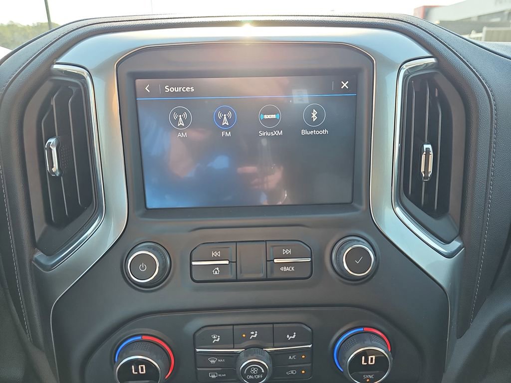 Used 2021 Chevrolet Silverado 1500 LT w/ Z71 Off-Road Package image 26