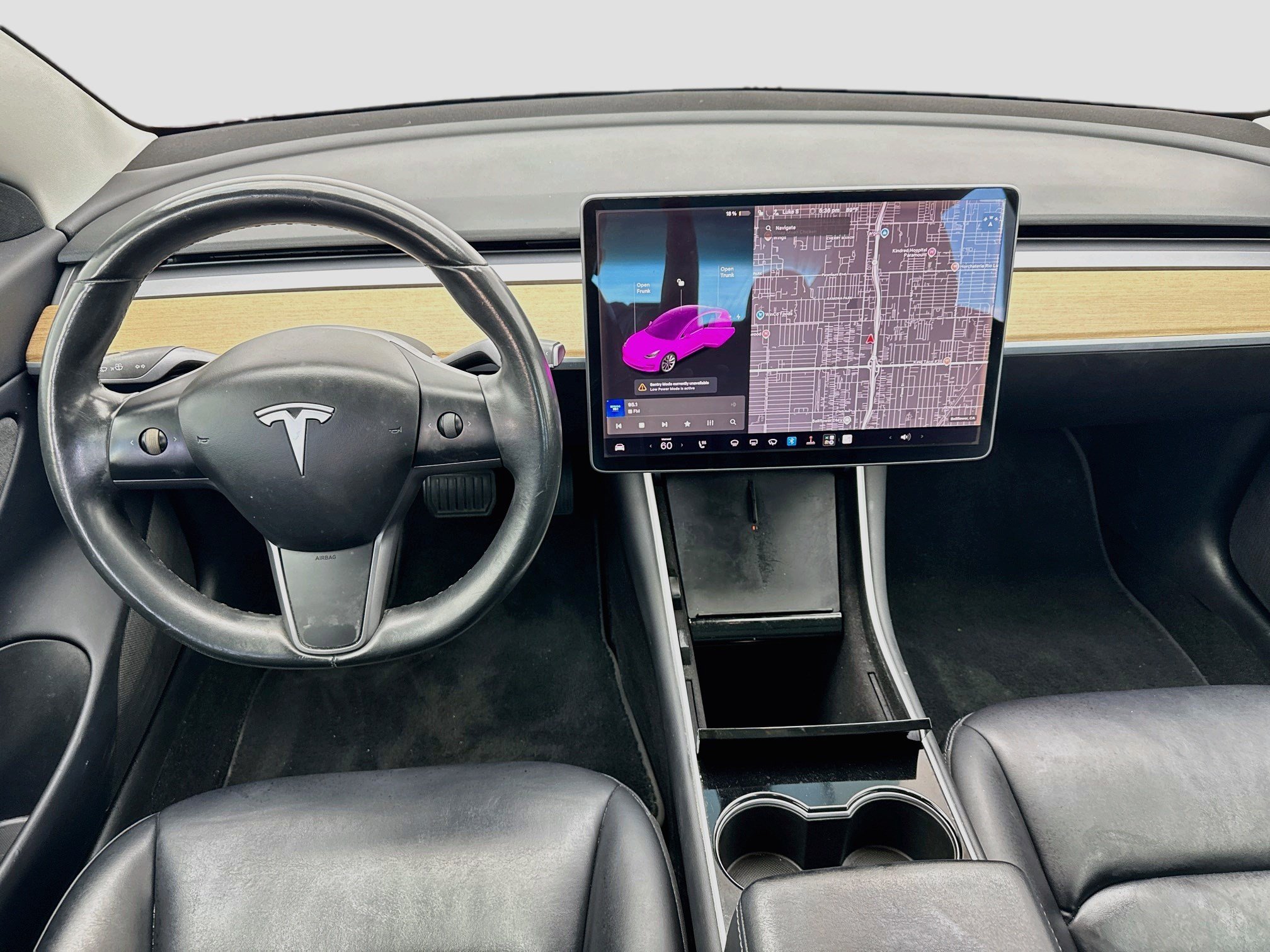 Used 2018 Tesla Model 3 Long Range RWD image 15