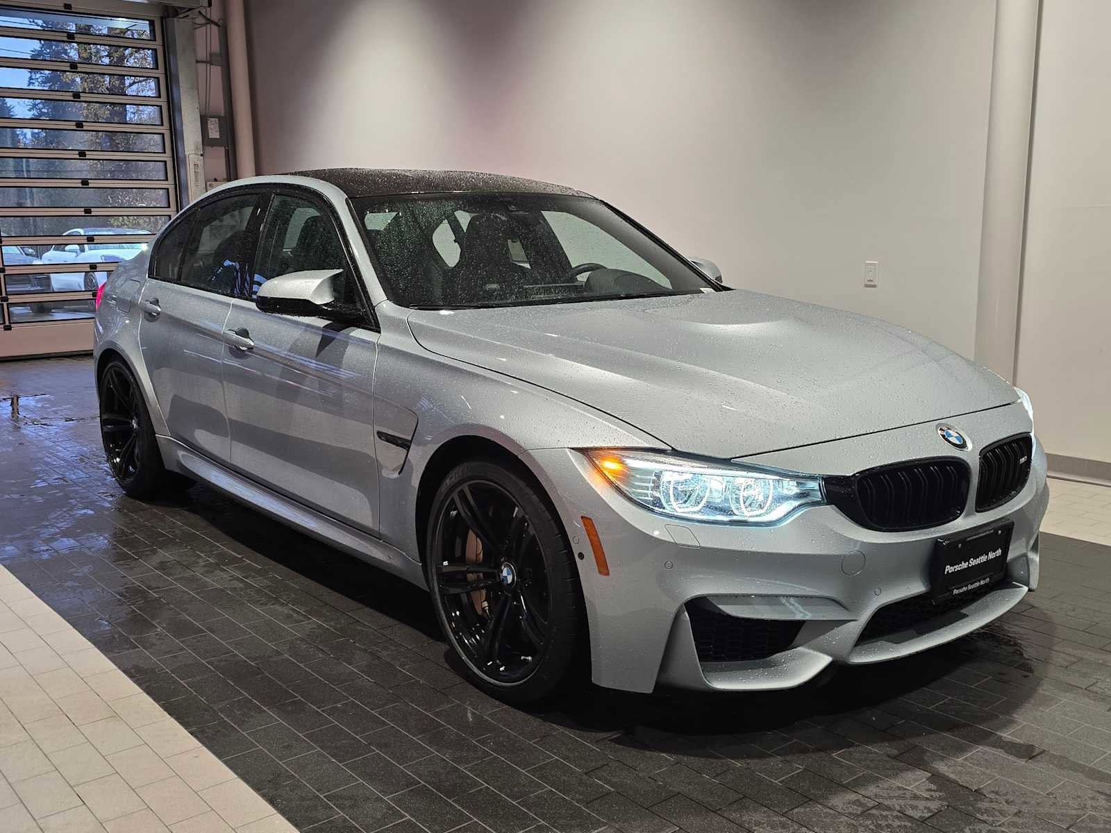Used 2017 BMW M3 image 8