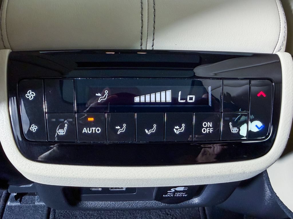 Used 2023 INFINITI QX60 Sensory w/ Cargo Package AWD/4WD image 35