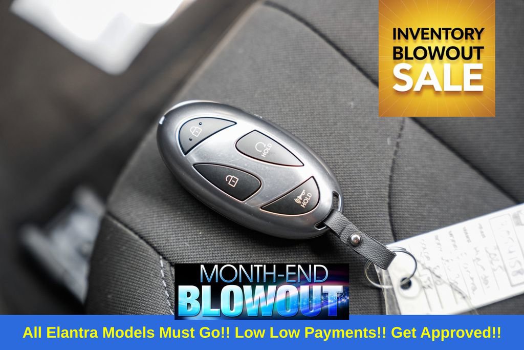 New 2025 Hyundai Elantra Sport image 40