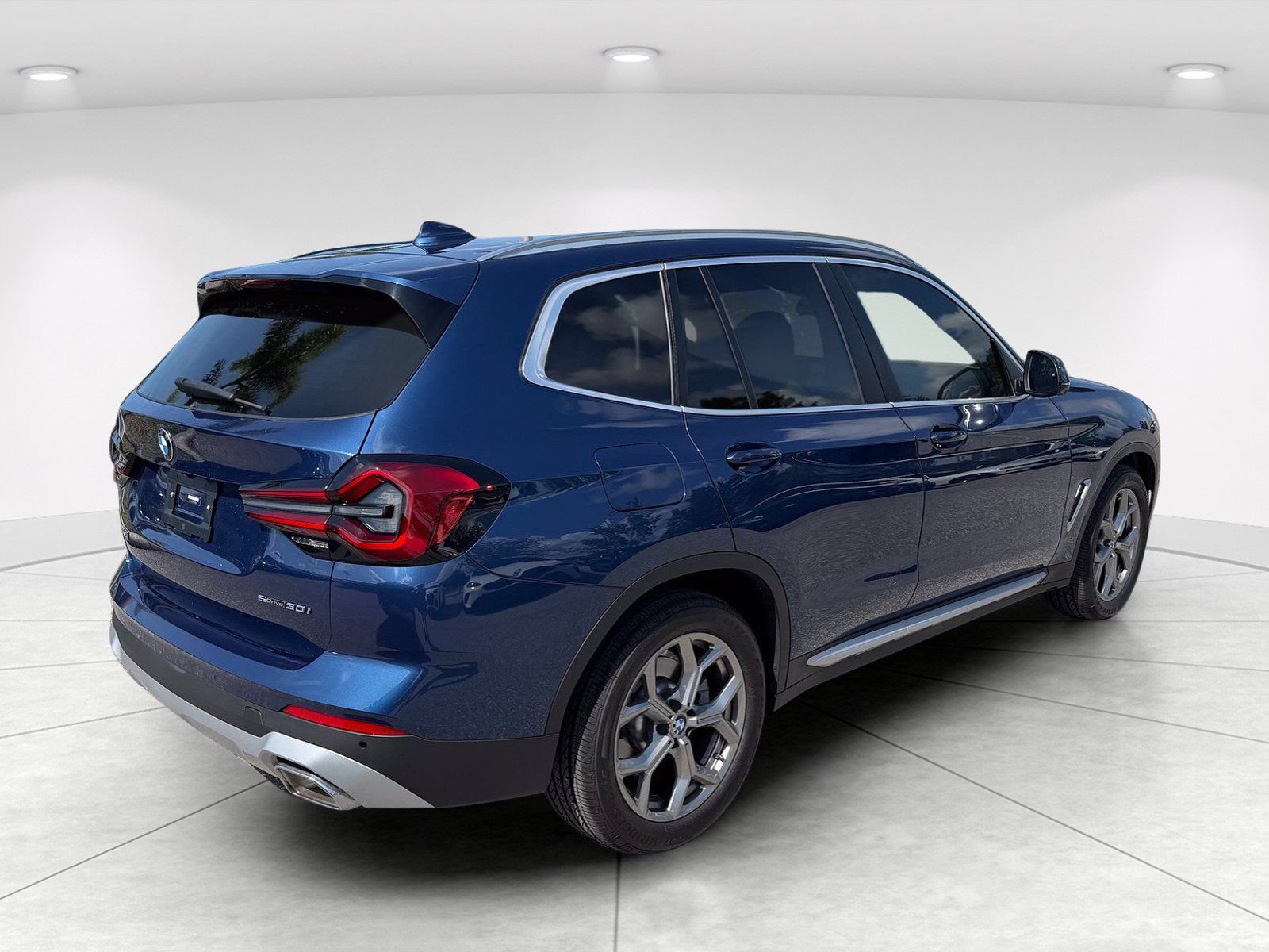 Certified 2023 BMW X3 sDrive30i w/ Premium Package RWD image 4