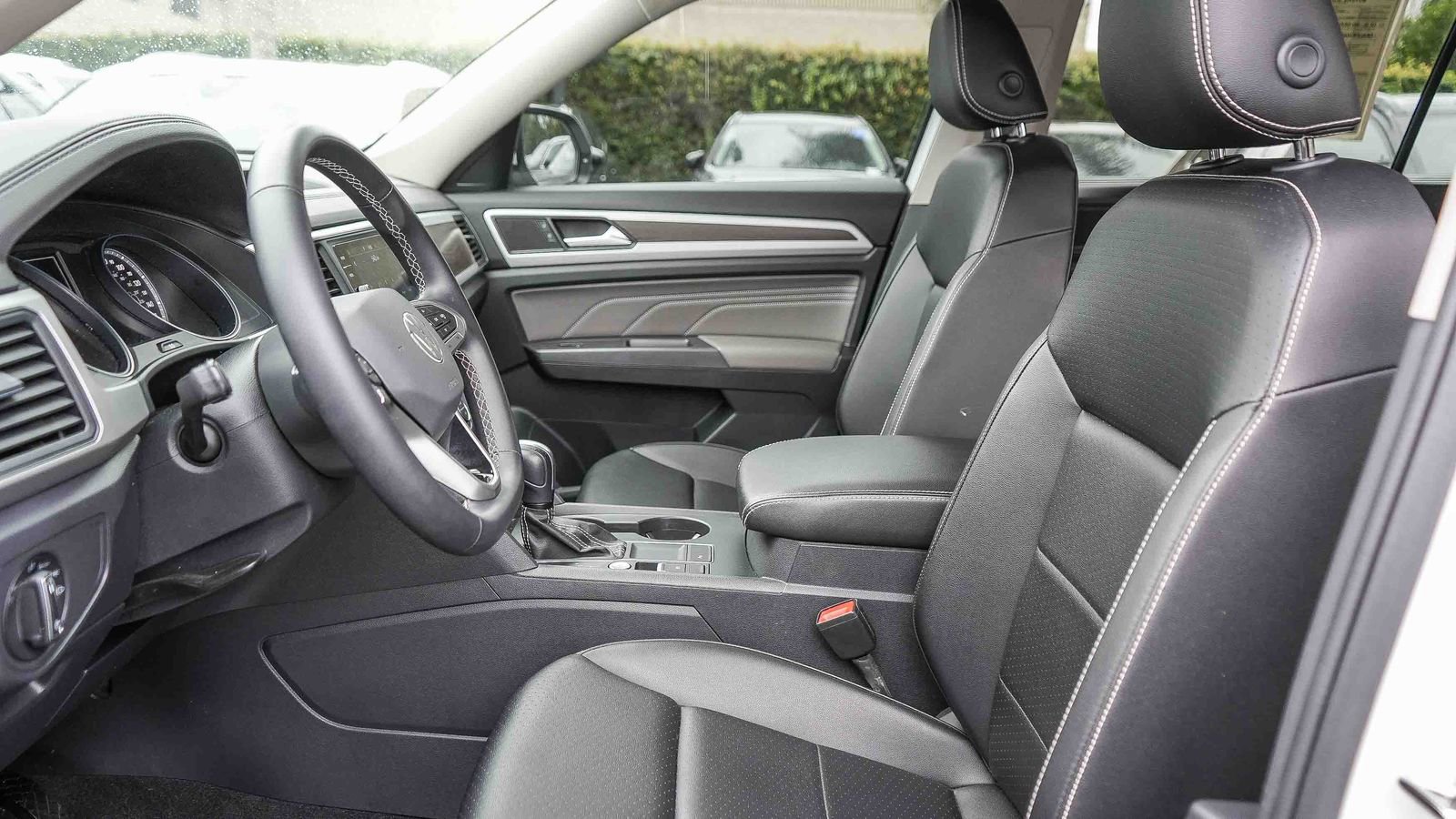 Used 2021 Volkswagen Atlas SE FWD image 17