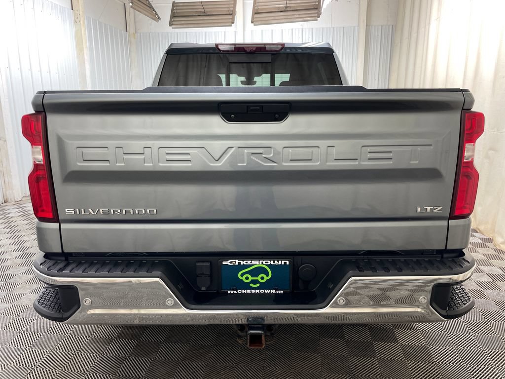 Certified 2021 Chevrolet Silverado 1500 LTZ w/ Technology Package AWD/4WD image 24