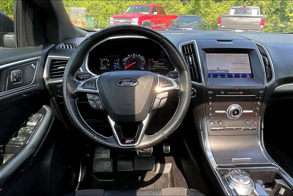 Used 2019 Ford Edge ST w/ Equipment Group 401A AWD/4WD image 6