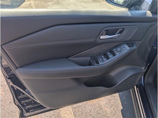 New 2026 Nissan Rogue SV image 15