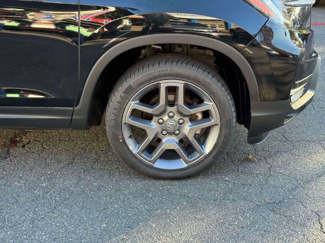 Used 2023 Honda Passport EX-L image 10