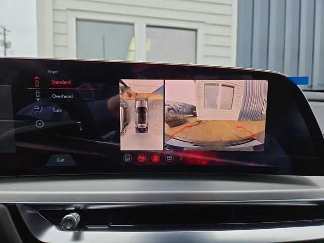 New 2026 Cadillac Lyriq V w/ Exterior Carbon Fiber Package image 31