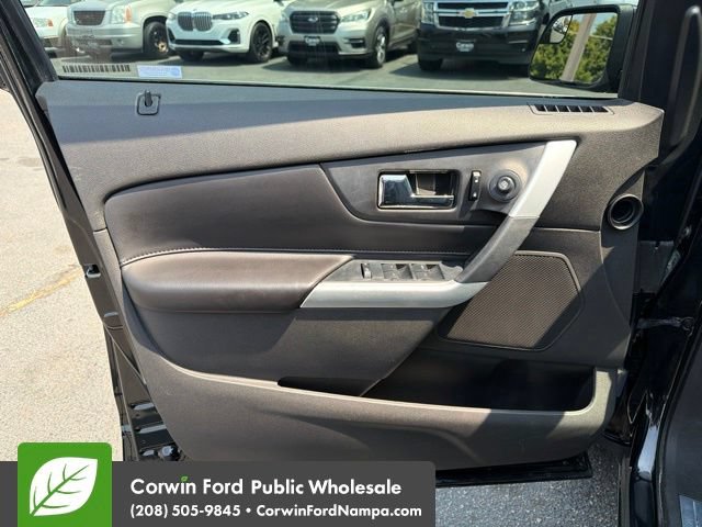 Used 2013 Ford Edge Limited AWD/4WD image 13